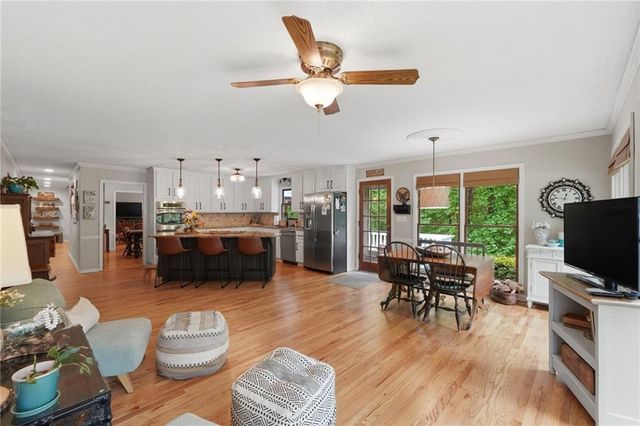 659 Hidden Branches Trail, Canton, GA 30115