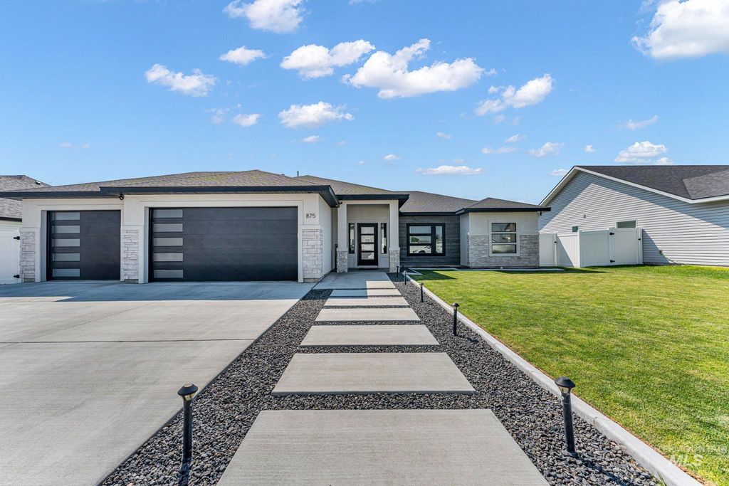 875 Emerald Drive North, Kimberly, ID 83341 photo 1