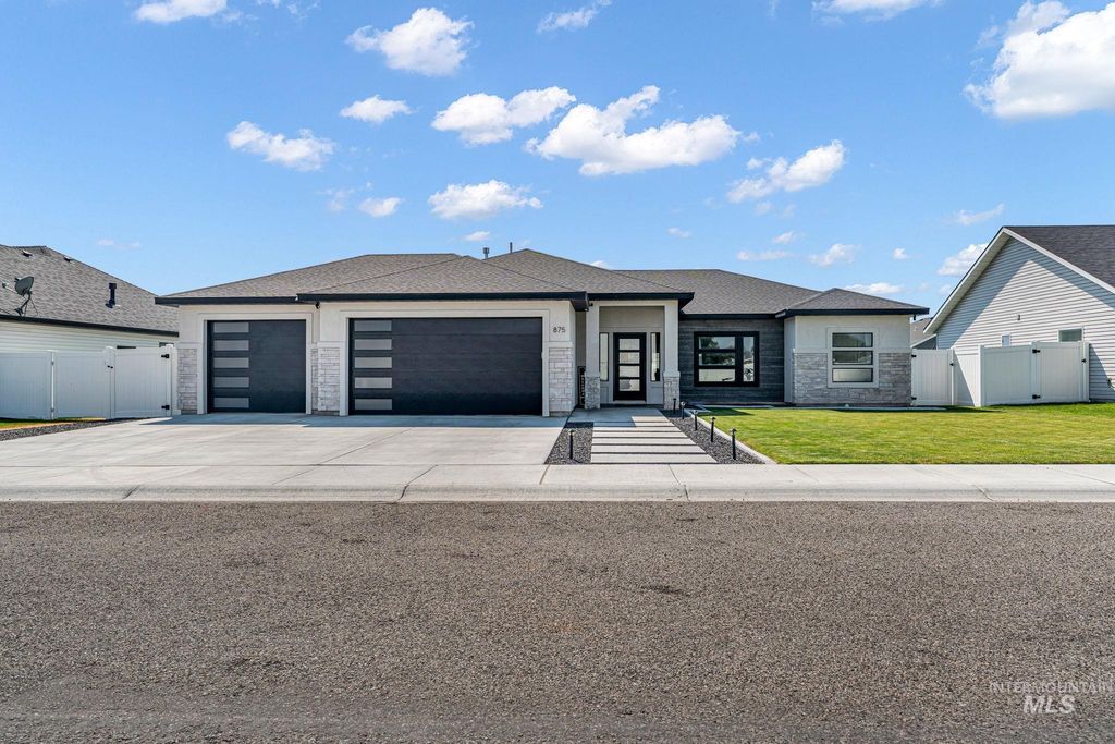 875 Emerald Drive North, Kimberly, ID 83341 photo 2