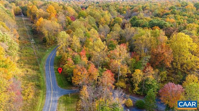 316 Stoney Creek Ln # 50, Nellysford, VA 22958