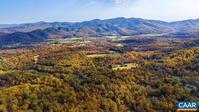 316 Stoney Creek Ln # 50, Nellysford, VA 22958