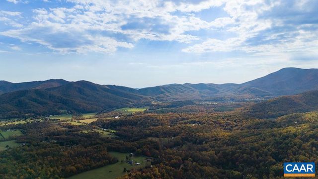 316 Stoney Creek Ln # 50, Nellysford, VA 22958