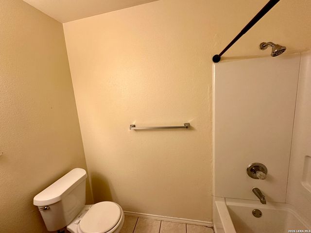 414 Cupples Rd, San Antonio, TX 78237