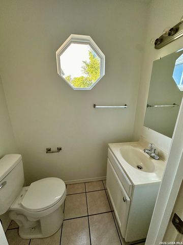 414 Cupples Rd, San Antonio, TX 78237
