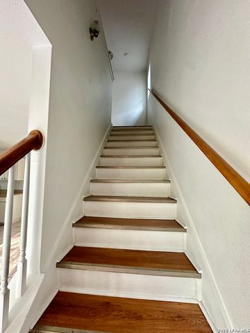 414 Cupples Rd, San Antonio, TX 78237