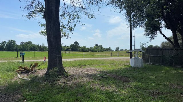 35206 Cattle Creek Road, Pine Island, TX 77445