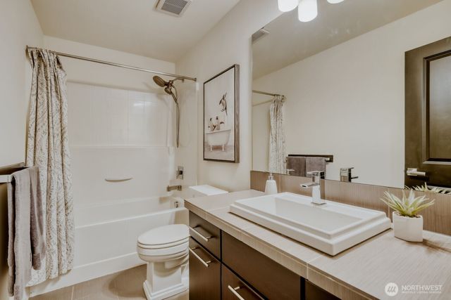 1900 240th Place SW, Bothell, WA 98021