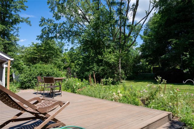46 Schoonmaker Lane, Stone Ridge, NY 12484