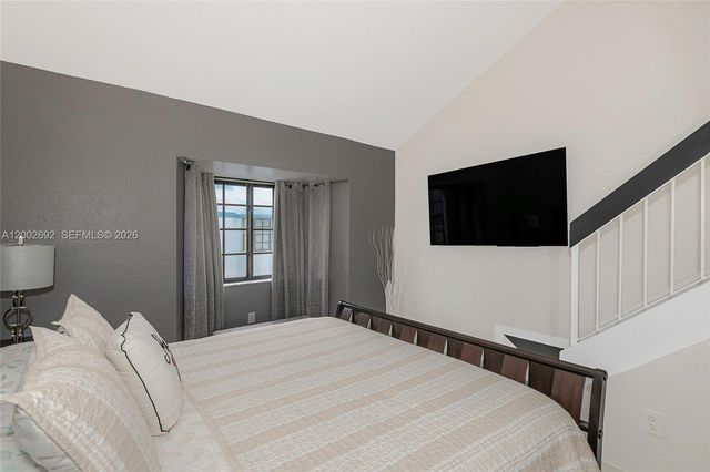 12025 SW 18th St 11-47, Miami, FL 33175