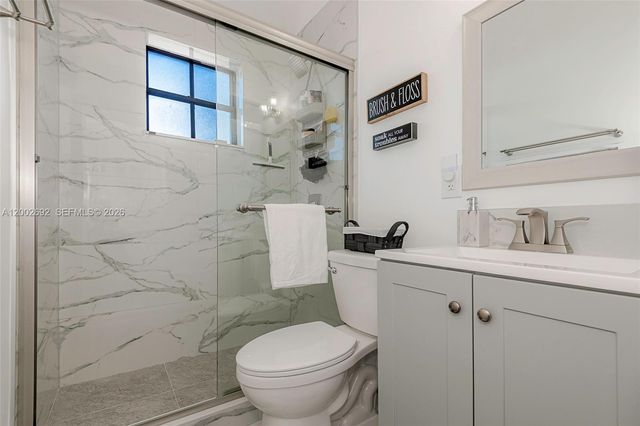 12025 SW 18th St 11-47, Miami, FL 33175