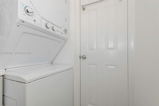 12025 SW 18th St 11-47, Miami, FL 33175