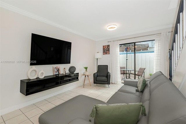 12025 SW 18th St 11-47, Miami, FL 33175