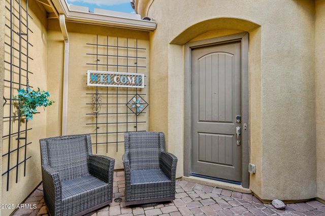 27927 N 92ND Drive, Peoria, AZ 85383