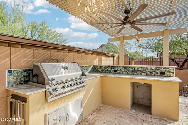 27927 N 92ND Drive, Peoria, AZ 85383