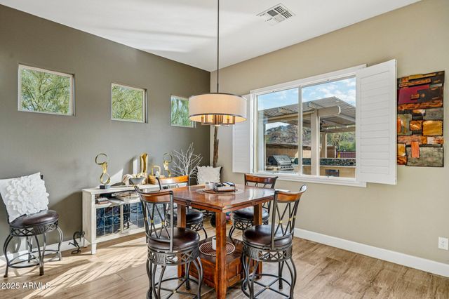 27927 N 92ND Drive, Peoria, AZ 85383