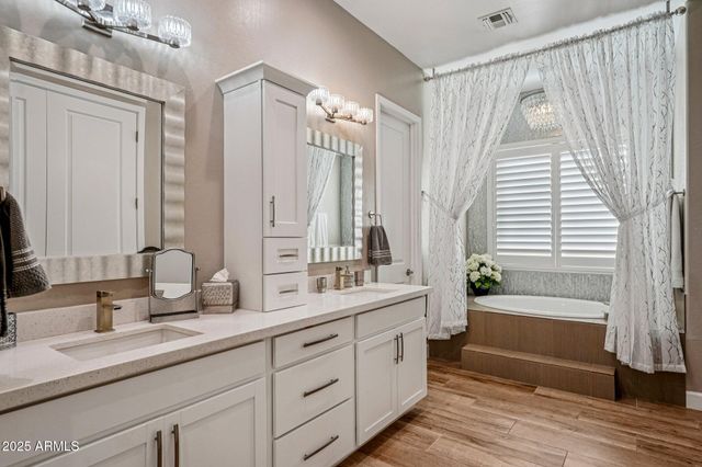 27927 N 92ND Drive, Peoria, AZ 85383