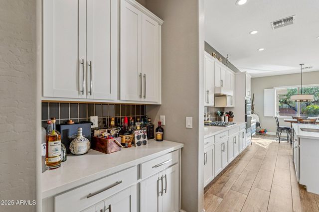 27927 N 92ND Drive, Peoria, AZ 85383