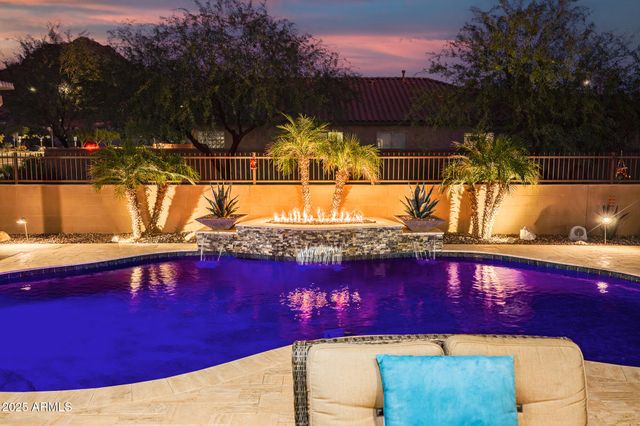 27927 N 92ND Drive, Peoria, AZ 85383