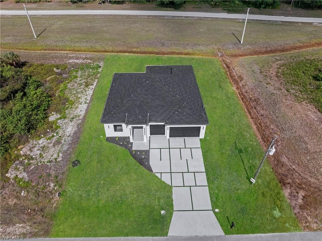 8005 Sunrise CIR, LABELLE, FL 33935 — photo 4