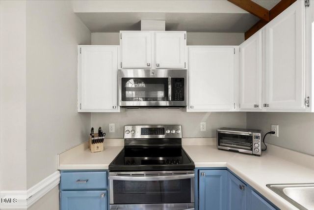 1413 Greenside Drive, Raleigh, NC 27609