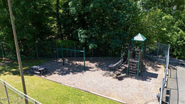 1413 Greenside Drive, Raleigh, NC 27609