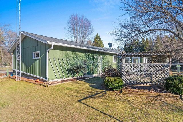 N5895 24TH LANE, Wild Rose, WI 54984