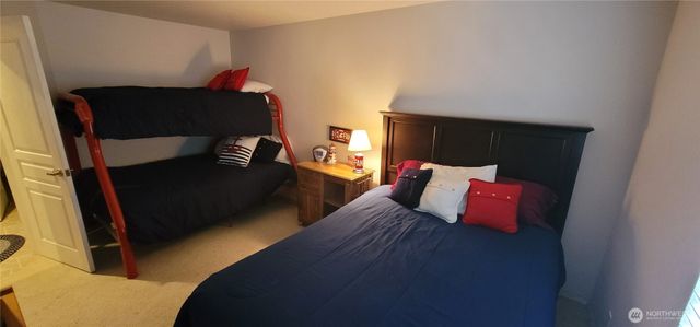 32805 G Street, Ocean Park, WA 98640