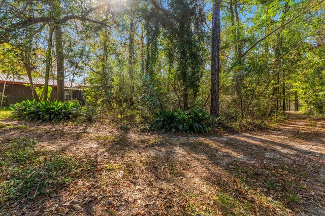 12533 Evergreen Road, Conroe, TX 77303