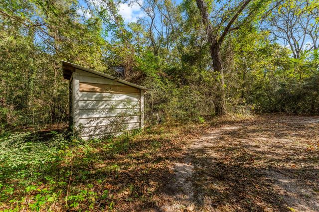 12533 Evergreen Road, Conroe, TX 77303