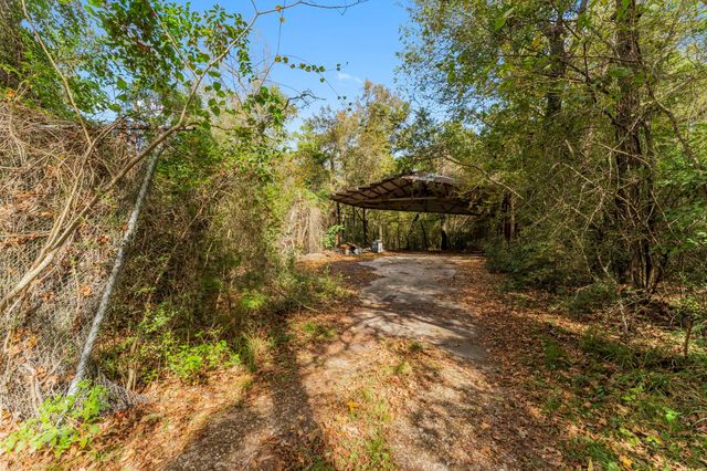 12533 Evergreen Road, Conroe, TX 77303