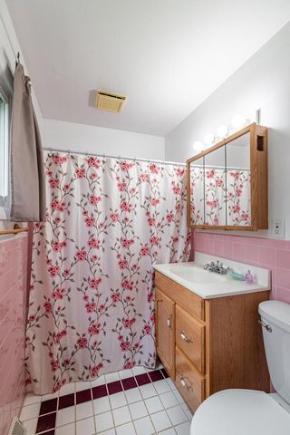 1018 28th STREET S, La Crosse, WI 54601