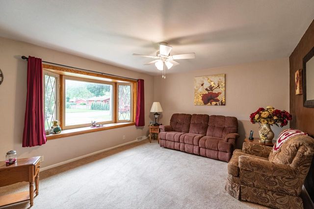 1018 28th STREET S, La Crosse, WI 54601