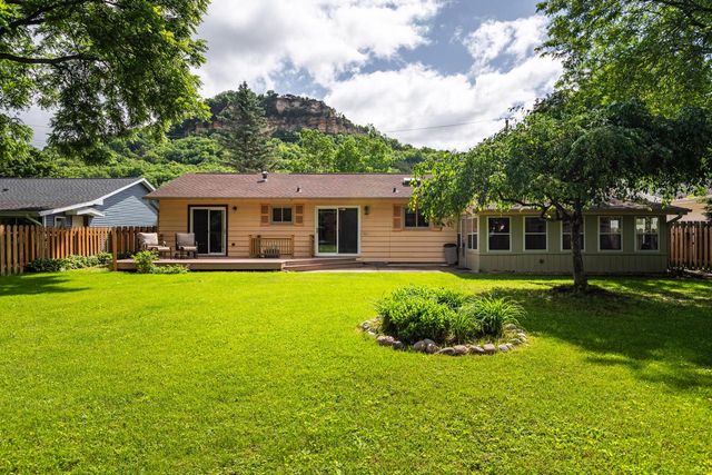 1018 28th STREET S, La Crosse, WI 54601