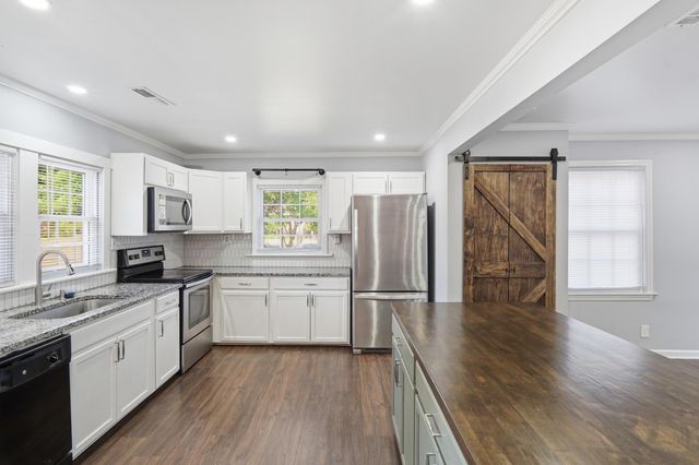 201 Heatley Street, Moncks Corner, SC 29461