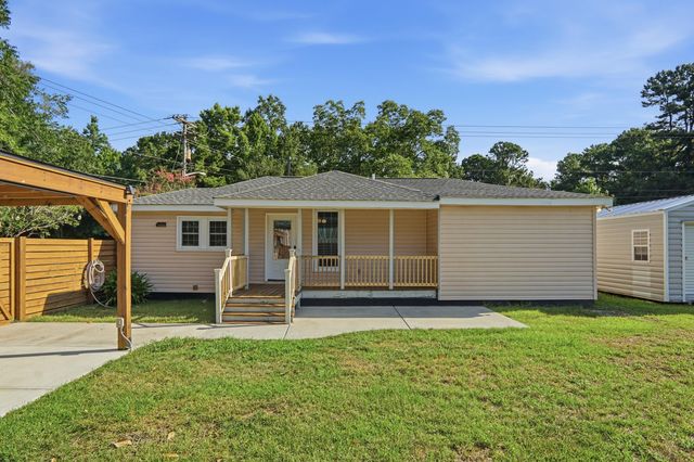 201 Heatley Street, Moncks Corner, SC 29461