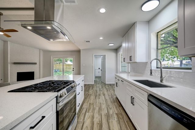 9723 Galston Lane, Spring, TX 77379