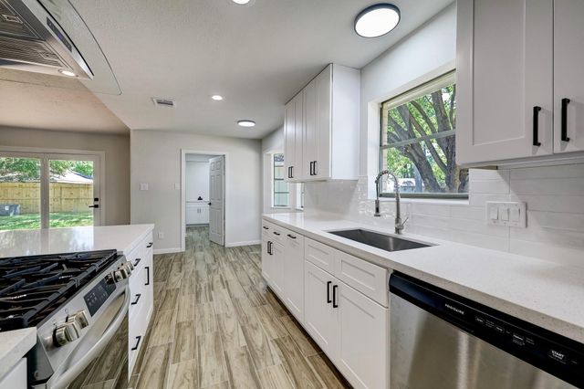 9723 Galston Lane, Spring, TX 77379