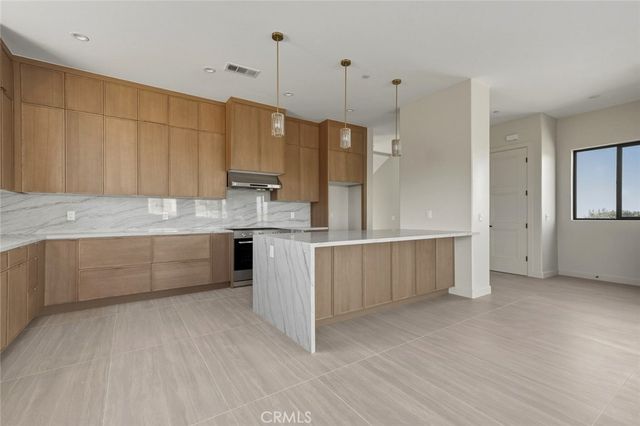 16515 Canyon Ridge, Riverside, CA 92503