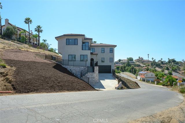 16515 Canyon Ridge, Riverside, CA 92503