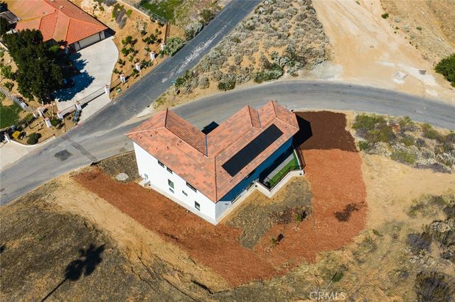 16515 Canyon Ridge, Riverside, CA 92503