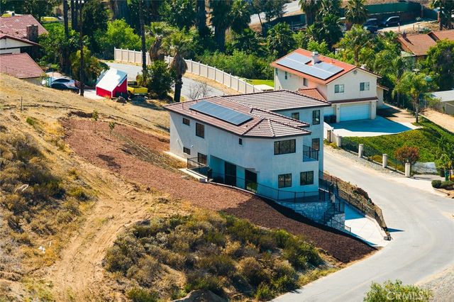 16515 Canyon Ridge, Riverside, CA 92503
