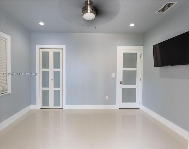4538 SW 1st St 2, Miami, FL 33134