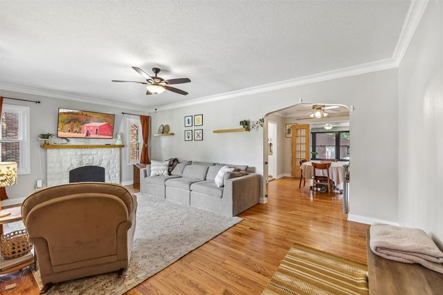 2209 34th Street, Des Moines, IA 50310