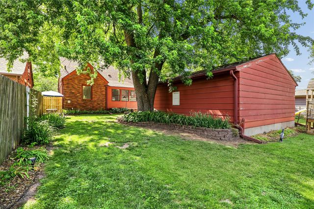 2209 34th Street, Des Moines, IA 50310