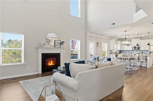 705 Owens Circle, Canton, GA 30115