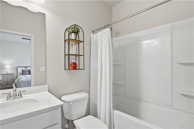 705 Owens Circle, Canton, GA 30115