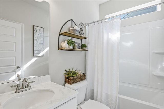 705 Owens Circle, Canton, GA 30115