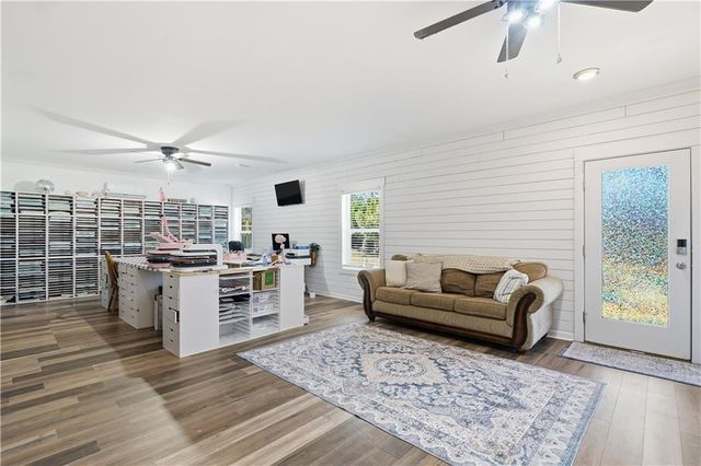 705 Owens Circle, Canton, GA 30115