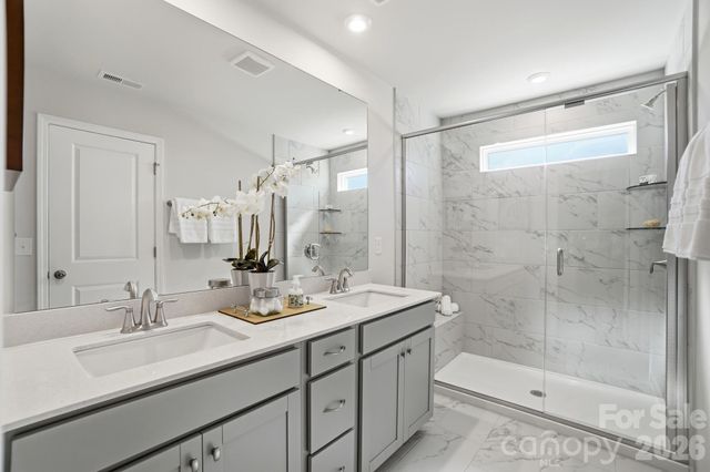 6110 Vasey Street, Charlotte, NC 28269