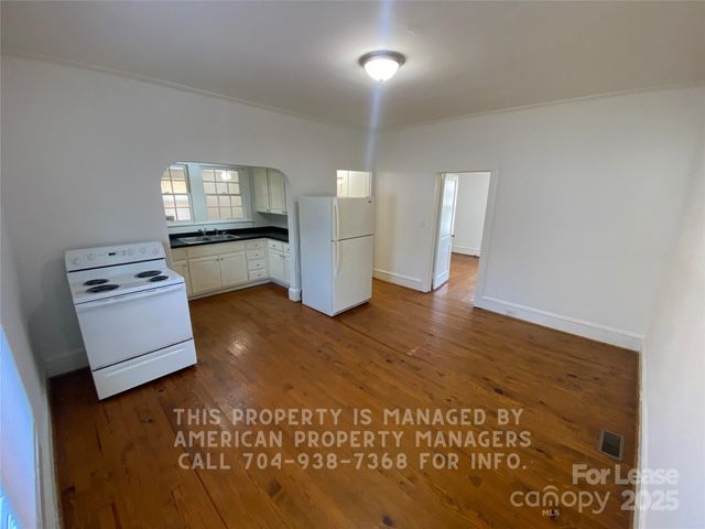 605 E 10th Street, Kannapolis, NC 28083